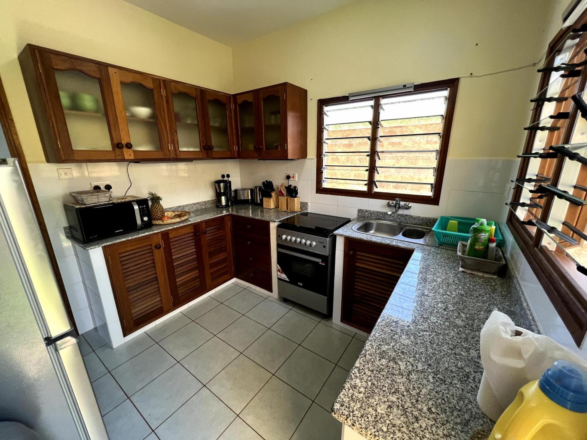 דיאני ביץ' Paradiesische Villa Maisha Mazuri Mit Pool. Terrasse Und Personal מראה חיצוני תמונה